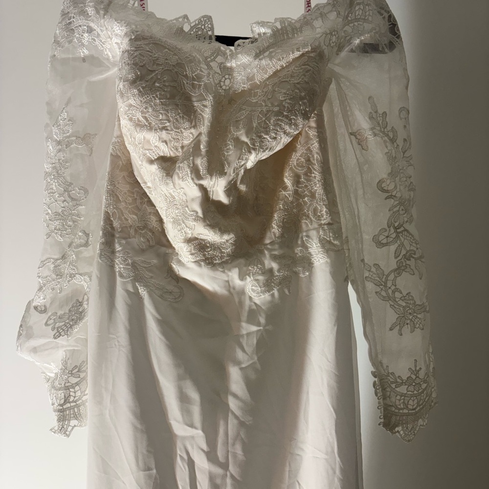 JJs House Elegant Lace Wedding Dress in Cream